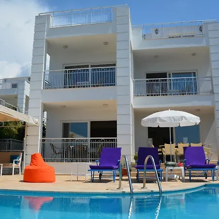 וילה South Star Villas קלקן